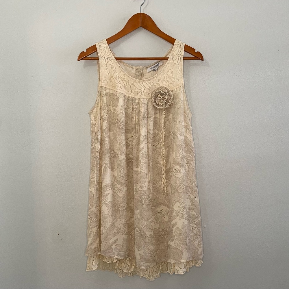 Forever 21 Beige Floral Vintage Dress